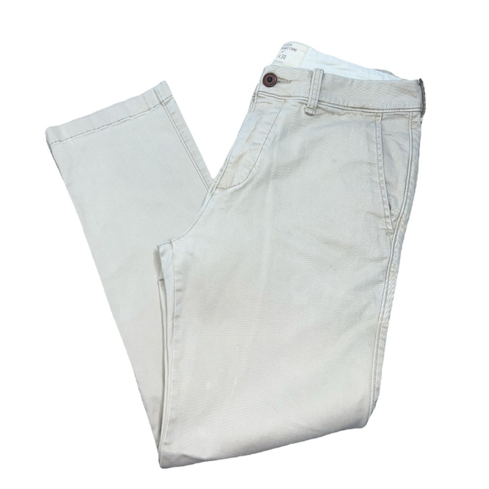 Hollister khaki chino pants